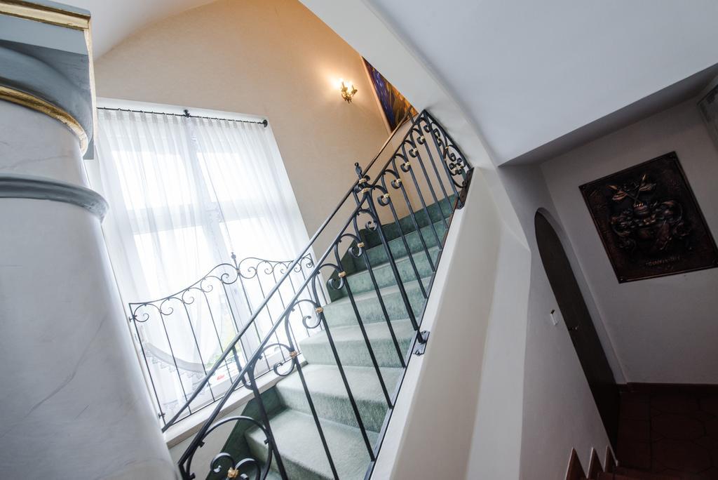 Hotel Am Schloss Illertissen Exteriér fotografie